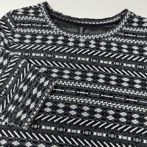 Massini Sweater Womens XL Black White Geometric 3/4 Sleeve Tunic Knit Top